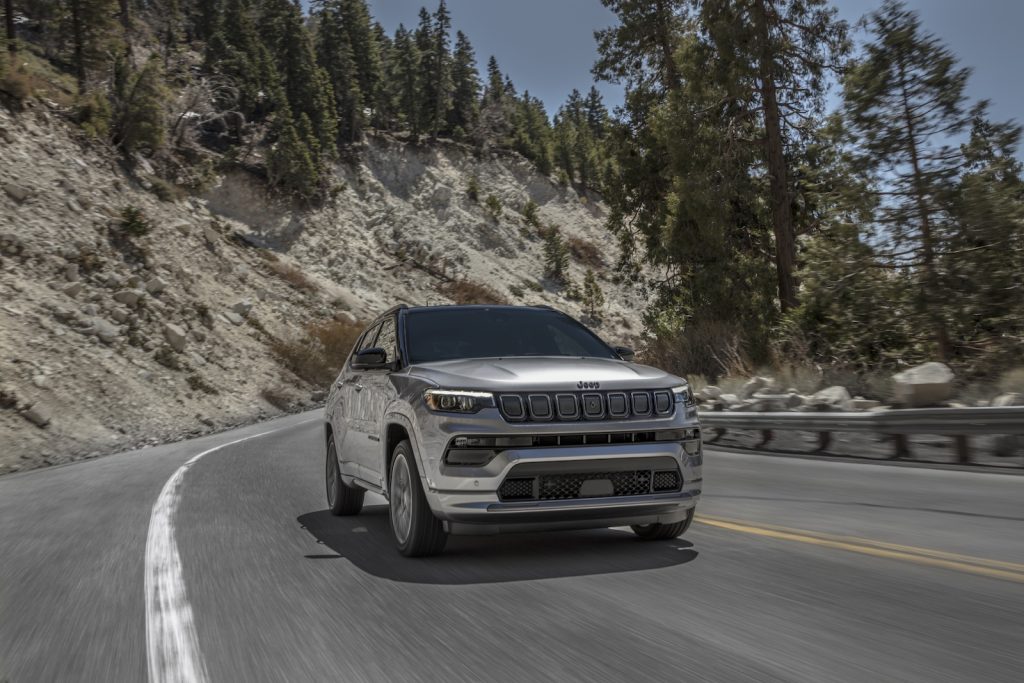 2023 Jeep Compass High Altitude driving REL