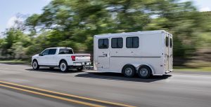 2022 Ford F-150 Lightning - towing