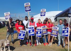 Toledo picketers 10-2-23