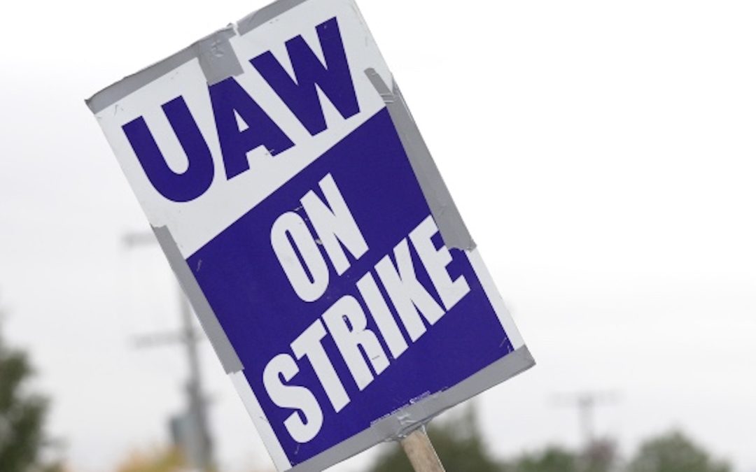 UAW Workers Approve GM Contract