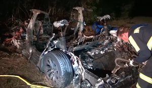 Tesla Autopilot Houston crash 2021