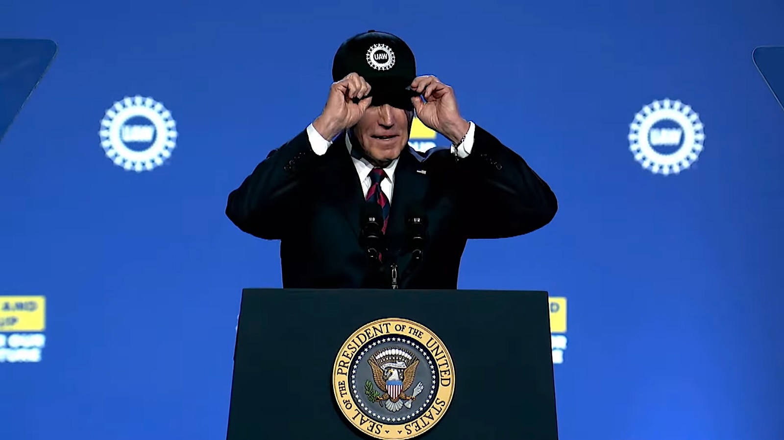 Biden puts on UAW hat 2024