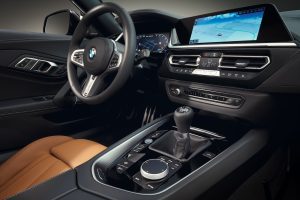 2025 BMW Z4 dash with shifter REL