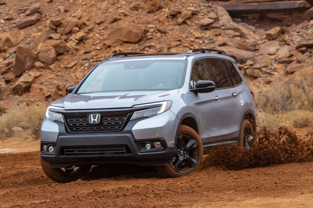 2021 Honda Passport dirt kicking REL