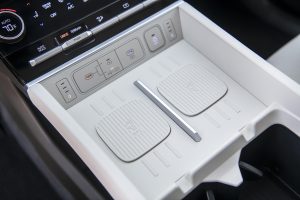 2024 Hyundai Santa Fe - dual chargers