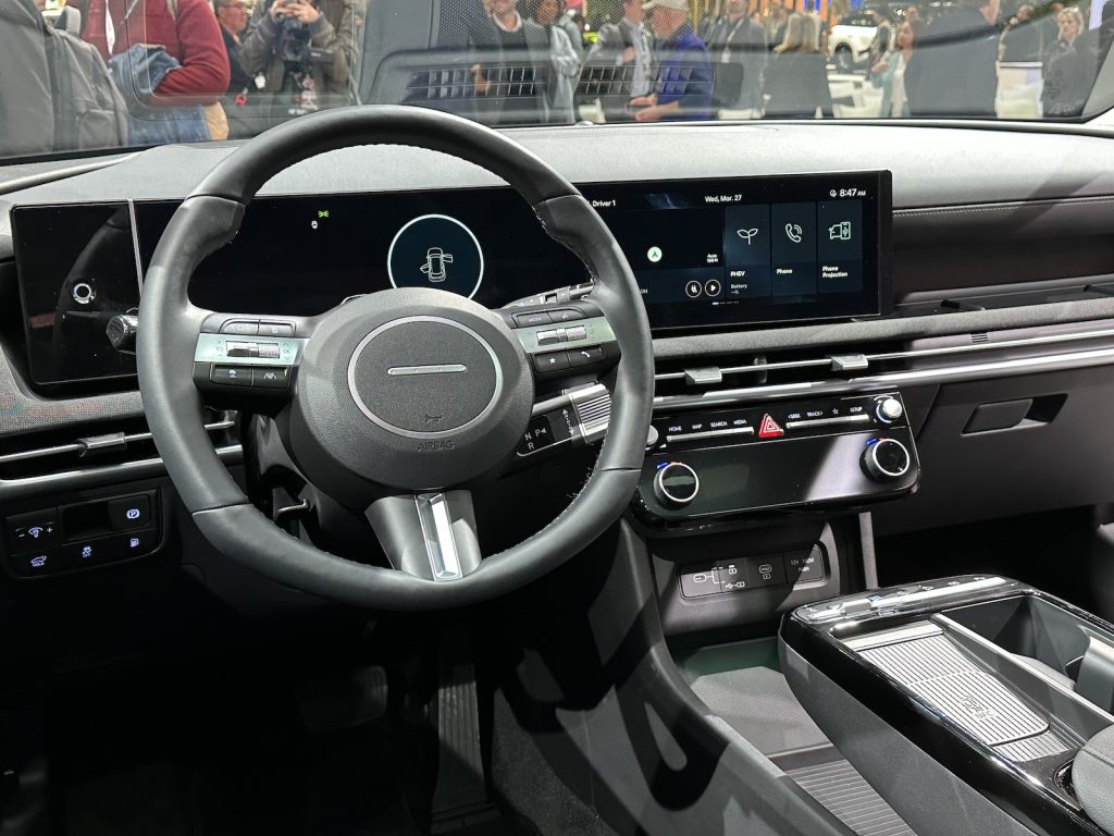 2025 Hyundai Tucson interior