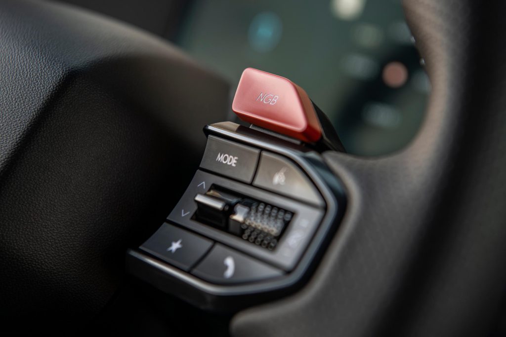 2025 Hyundai Ioniq 5N - Grin Mode button REL