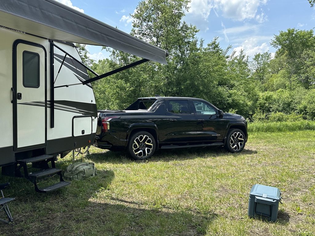 2024 Chevrolet Silverado EV RST First Edition - V2H