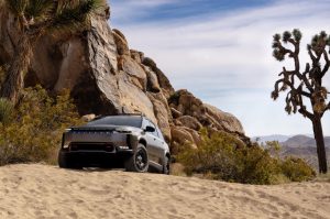 Jeep Wagoneer S Trailhawk Concept - off-road