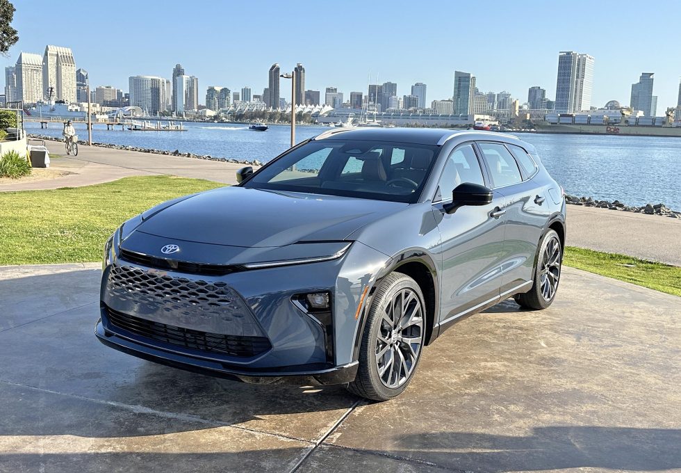 First Drive: 2025 Toyota Crown Signia - Wagon, SUV or Something ...