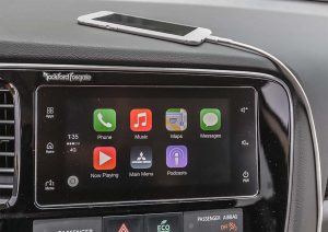 Apple CarPlay - on Mitsubishi