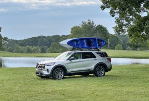 2025 Ford Explorer - by lake with kayak