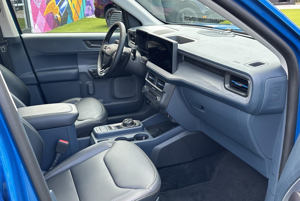 2025 Ford Maverick - Lobo interior