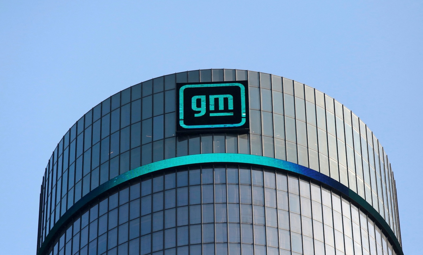 GM Ren Cen logo