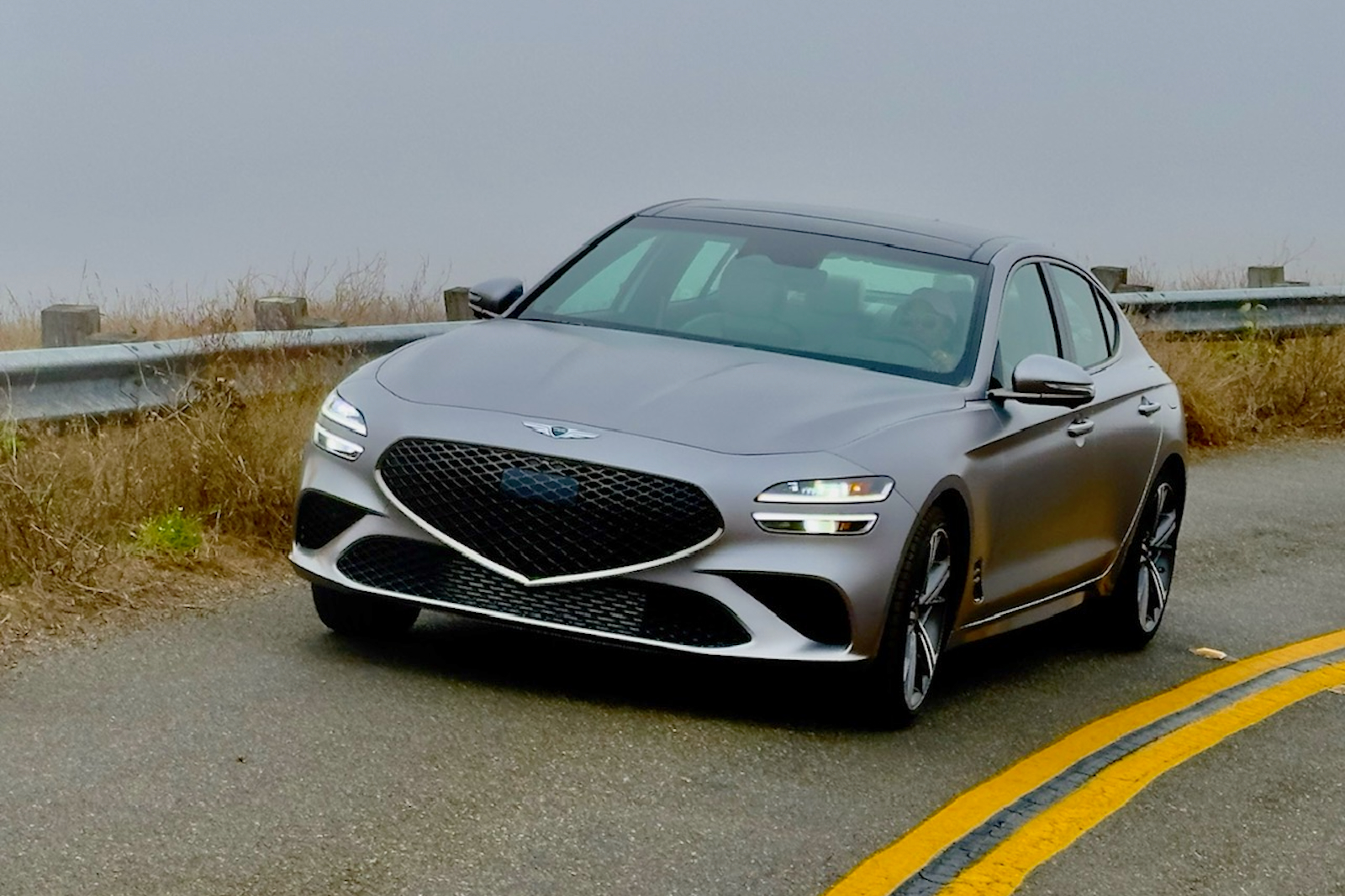 2024 Genesis G70 Prestige front 3-4