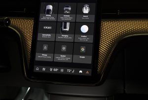 2025 Volvo EX90 - Touchscreen Controls REL