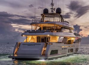 Custom Line Navetta 37 yacht - rear