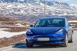 Tesla Driving in Norway