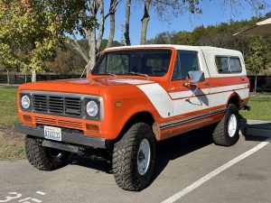 Scout pickup orange