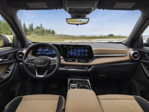 2025 Chevrolet Equinox Activ interior