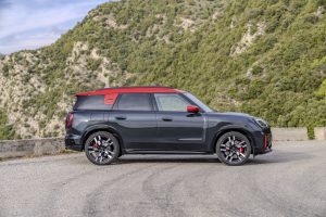 2025 Mini JCW Countryman All4 side