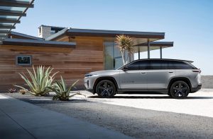 2024 Jeep Wagoneer S - parked side REL