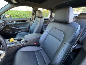 2025 Honda Civic Hybrid front seats