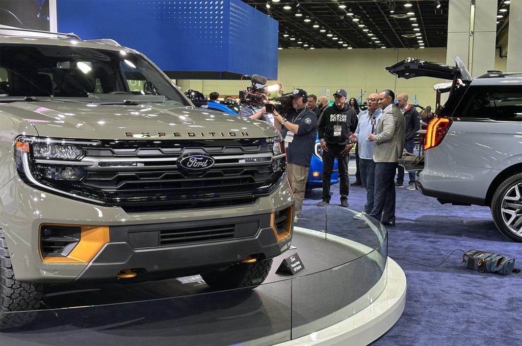 Detroit Auto Show - cameramen