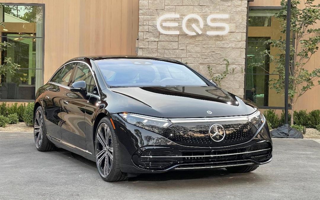 Mercedes Pauses U.S. EV Orders as Sales Slide