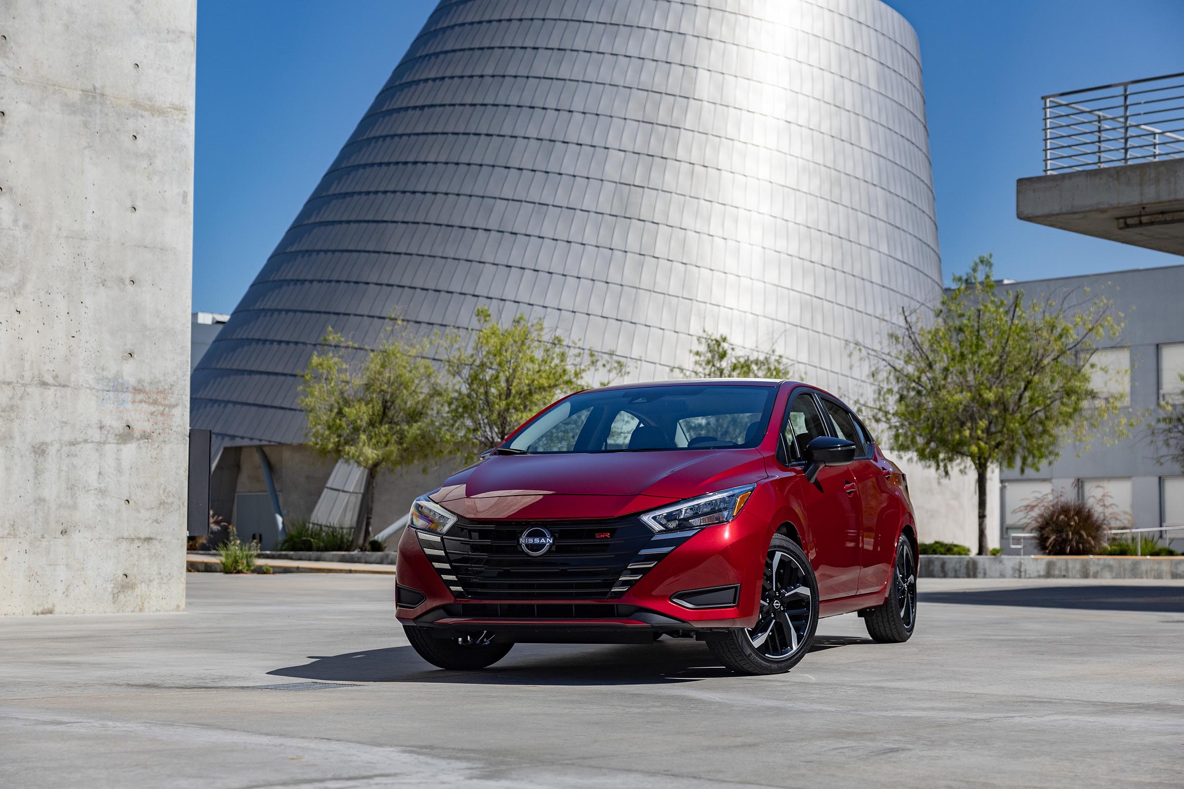 2025 Nissan Versa - beauty shot