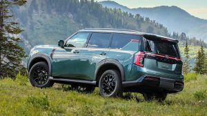 2025 Nissan Armada - rear 3-4 Beauty Shot