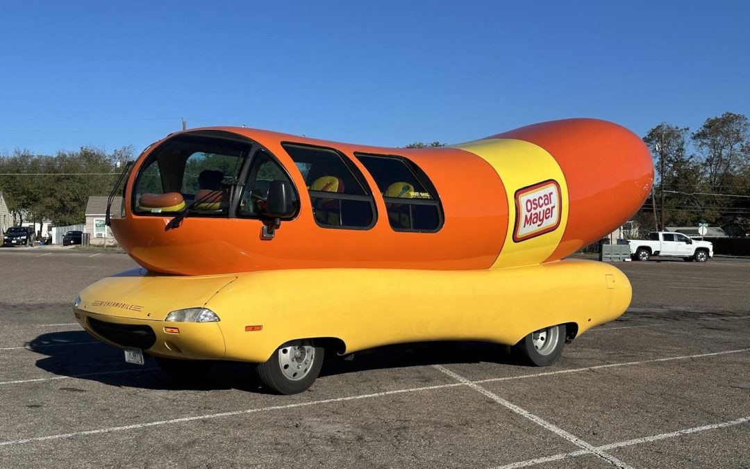 Iconic Wienermobiles Take on The Brickyard in the Wienie 500