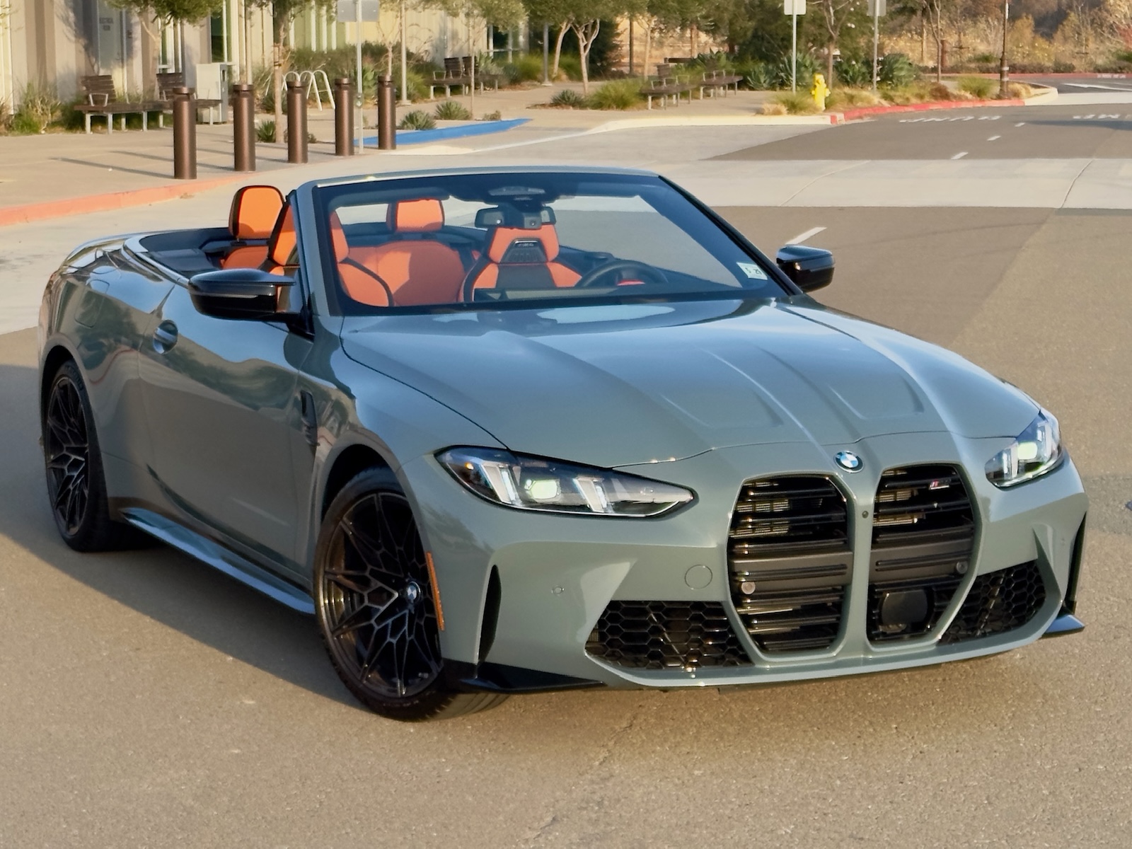 2025 BMW M4 Competition convertible front 3-4