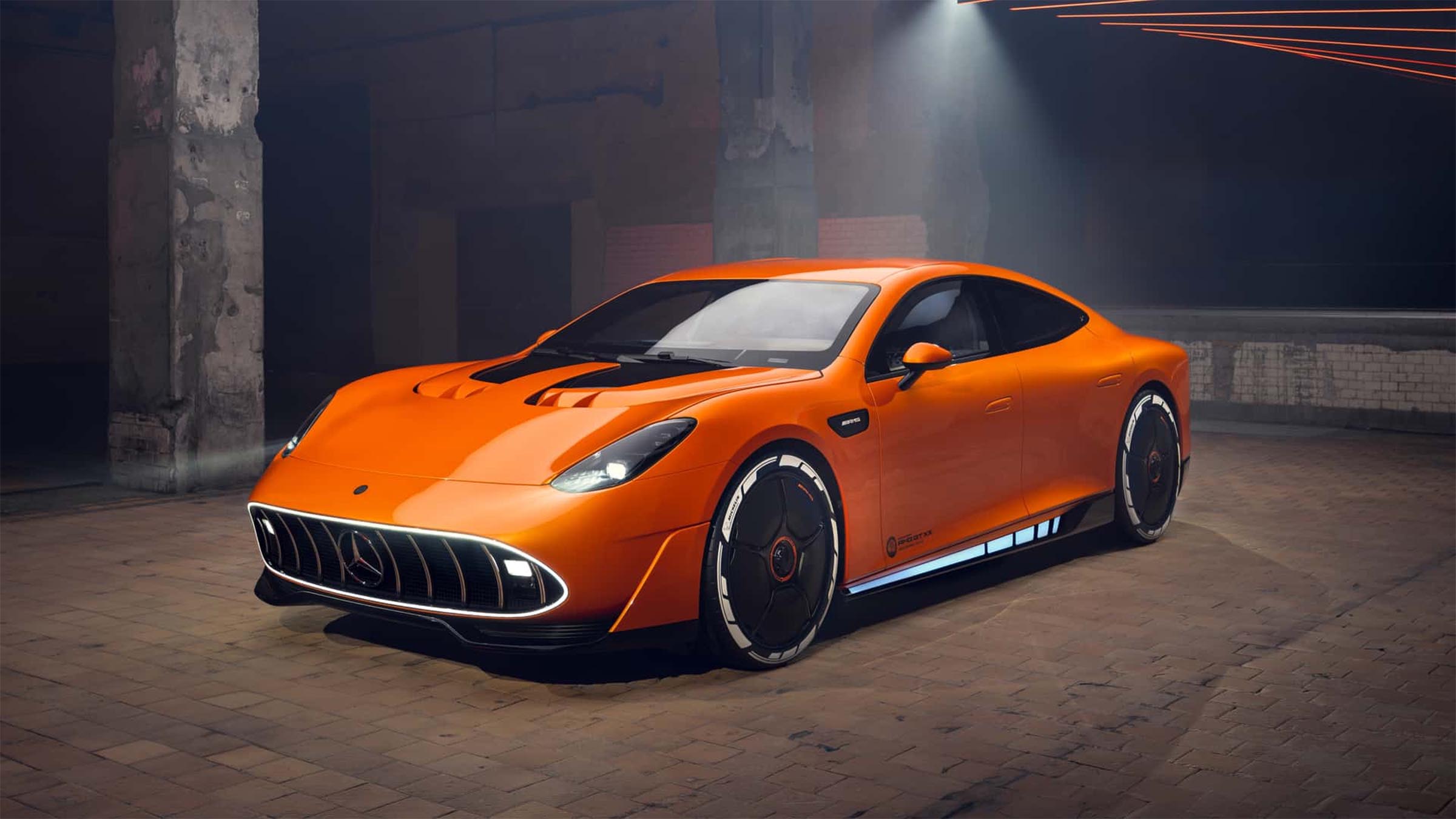 Mercedes-AMG GT XX Concept - hero shot