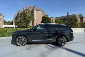 2025 Lincoln Aviator Black Label side
