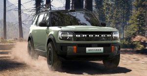 Chinese Ford Bronco - driving