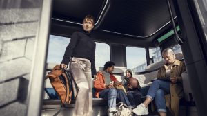 Lyft - Holon Robo-Shuttle - passengers exiting