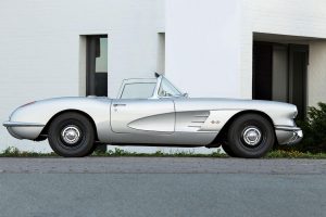 1957 Chevrolet Corvette - Silver
