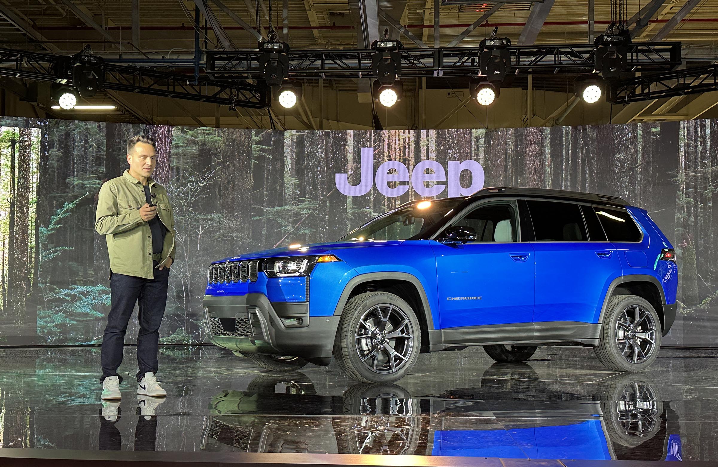 Jeep Cherokee Reveal - w Vince Gallante