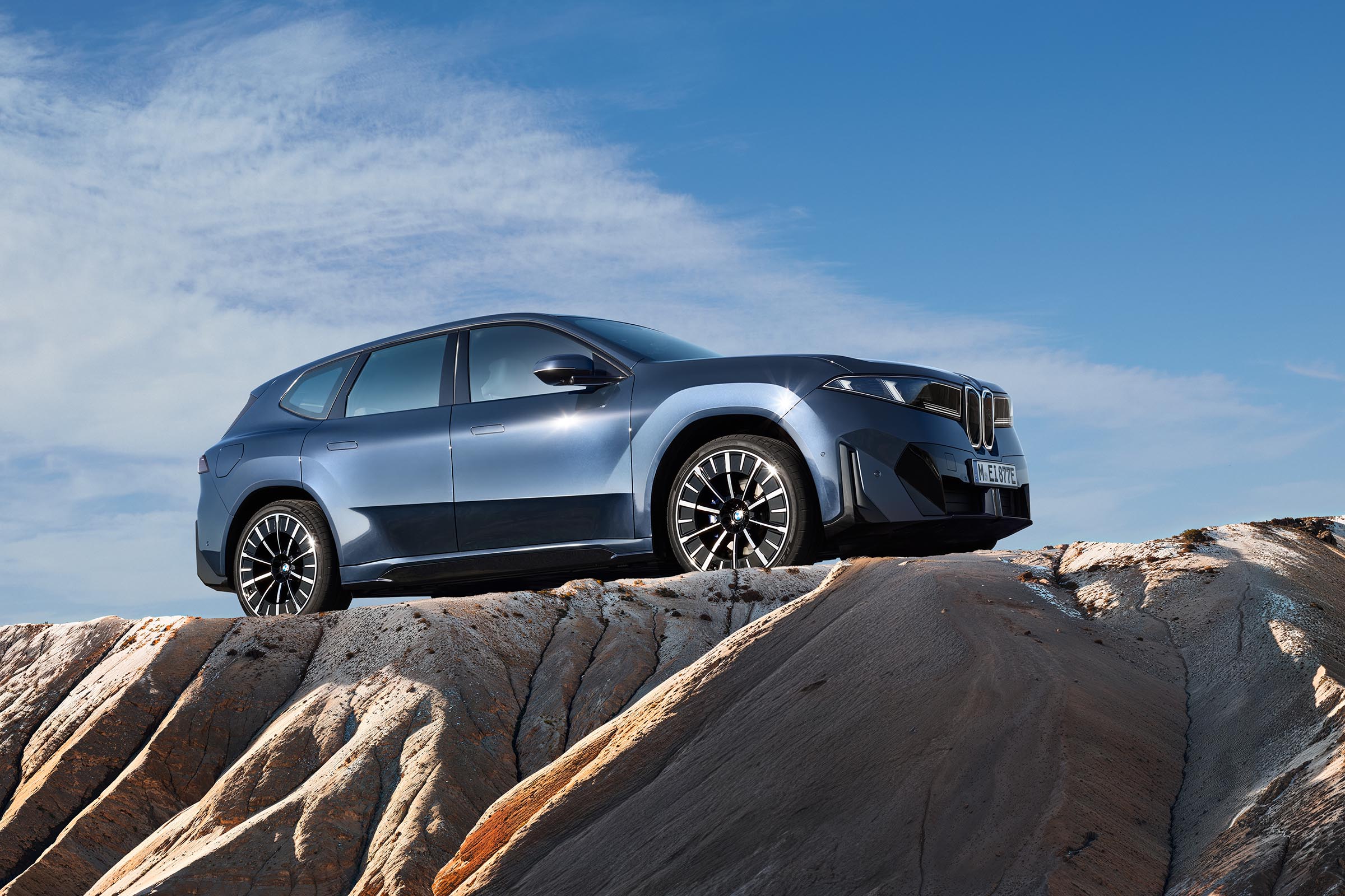 BMW iX3 - hero shot