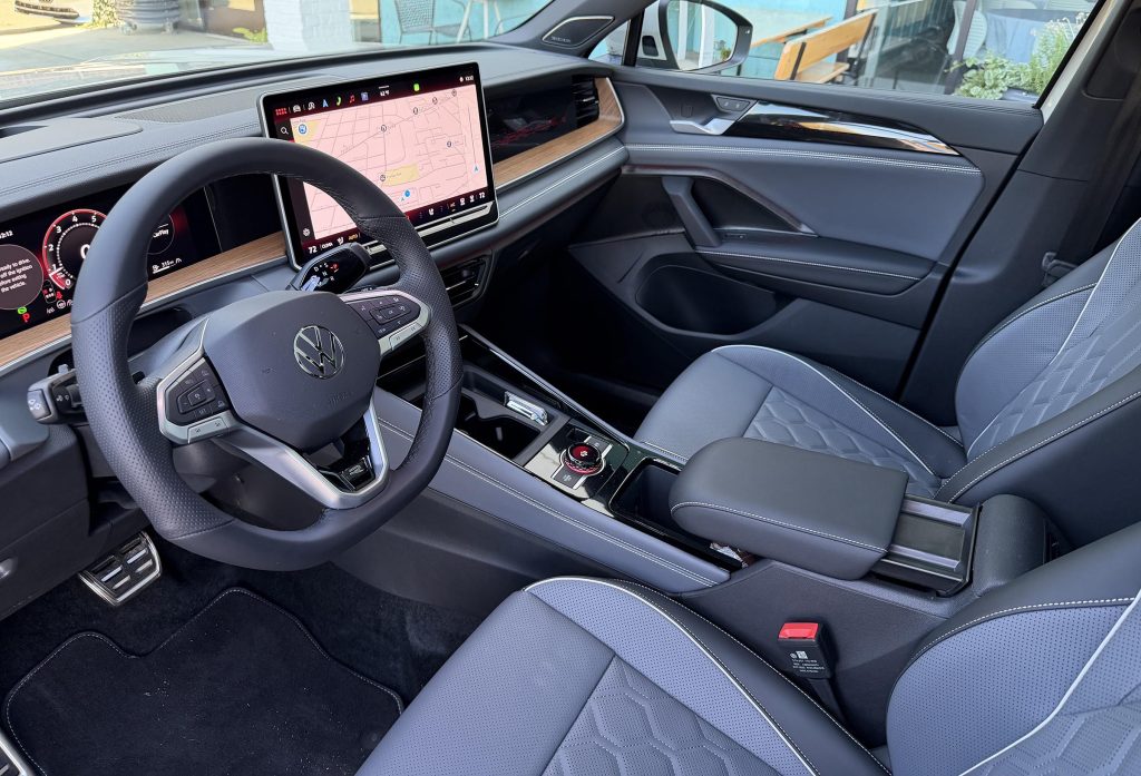 2026 VW Tiguan SEL R-Line Turbo - interior side angle
