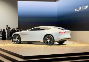 Mazda Vision X-Coupe - rear 3-4