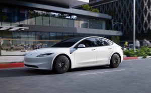 Tesla Model 3 Standard driving