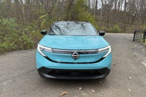 2026 Nissan Leaf Premium Plus nose