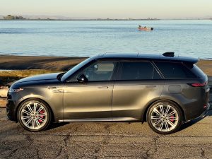2025 Land Rover Range Rover Sport Hybrid Autobiography side