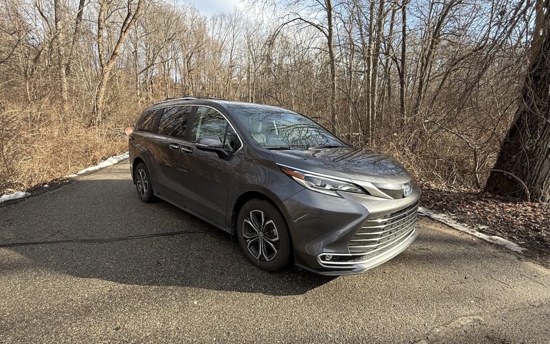 A Week With: 2025 Toyota Sienna Platinum AWD