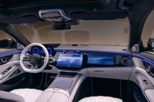 2027 Mercedes-Benz S-Class Superscreen