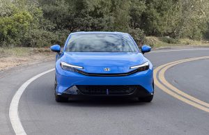 Honda Prelude - driving in corner nose