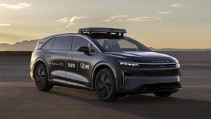 Lucid Gravity Robotaxi - hero shot v2