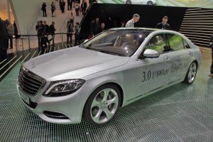 Mercedes-Benz S-Class Plug-in